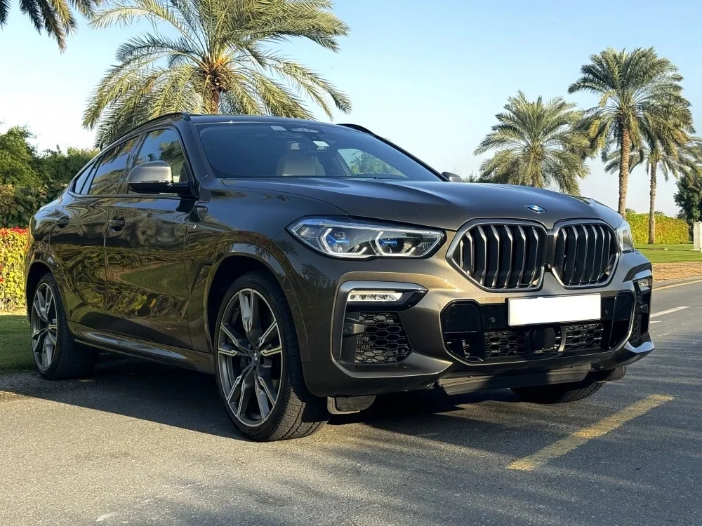 BMW X6 M50i